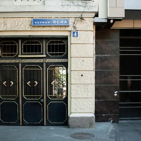 Hostel Уютный Дворик *